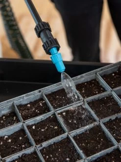 Sprayer Tank With Coil Hose Wand -Garden Care Shop 3 4 crop 8612969 0154