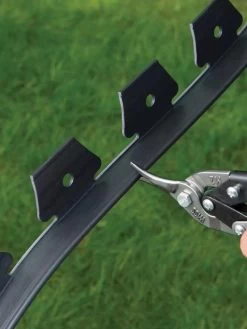 EasyFlex™ No Dig Edging, 50' -Garden Care Shop 8592452 002V 3 4