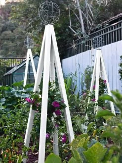 Akoris Garden Tuteur Sr. -Garden Care Shop 8600517 03V tif 1