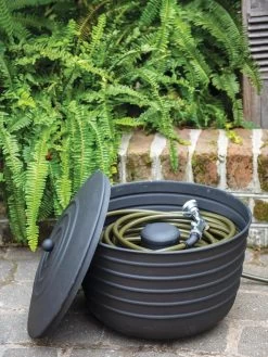 Best Seller 15 Matte Black Ribbed Hose Pot With Lid