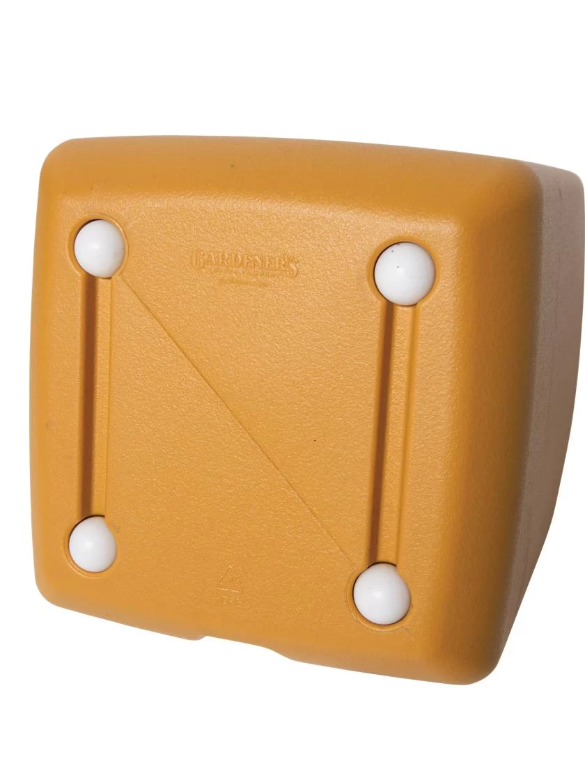 Oasis Self-Watering Tomato Planter With Trellis 10 Oasis Self-Watering Tomato Planter With Trellis - Image 10